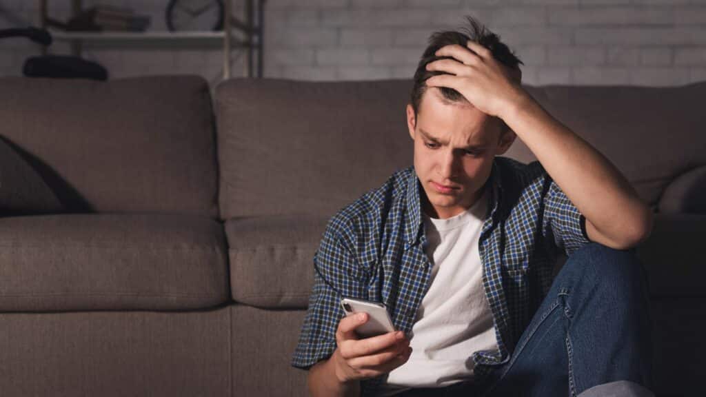 Teens Anxiety Social Media Online Bullying